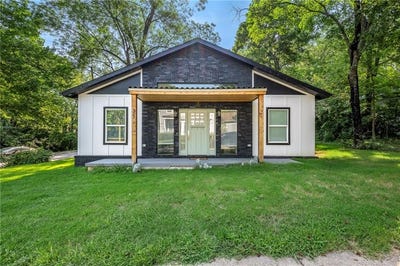 /international/us/327-s-east-ave-fayetteville-ar-110099901530/