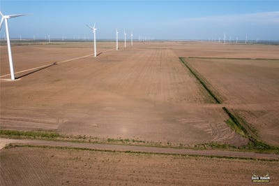 /international/us/cr-152-crowell-tx-110108637812/