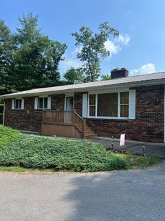 /international/us/65-raburn-road-hueysville-ky-110100809428/