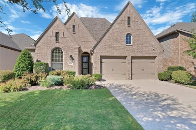 /international/us/2029-long-park-avenue-prosper-tx-110120451203/