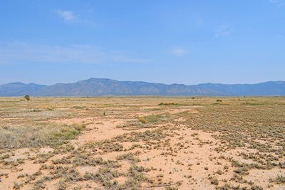 /international/us/rio-del-oro-block-47-los-lunas-nm-110106853241/