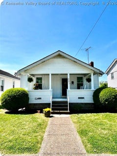 /international/us/333-17th-street-dunbar-wv-110108027164/
