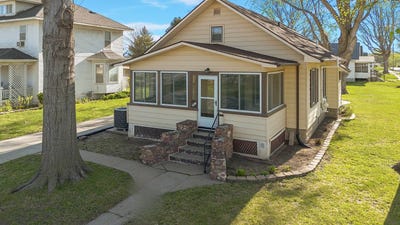 /international/us/701-n-12th-st-clarinda-ia-110107433425/