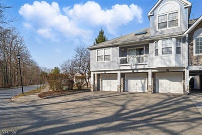 /international/us/146-whisper-way-east-roxbury-twp-nj-110107923154/