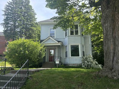 /international/us/91-s-main-street-st-albans-city-vt-110106302812/