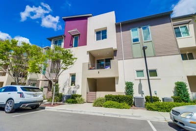 /international/us/1875-observation-way-chula-vista-ca-110101372094/