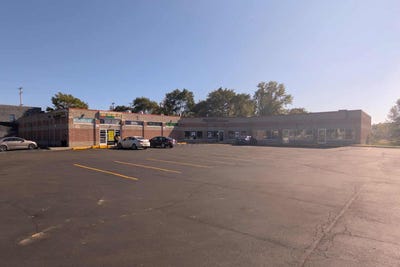 /international/us/110-hall-street-sw-grand-rapids-mi-110103184155/