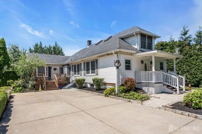 /international/us/133-summerhill-road-spotswood-nj-110109921034/