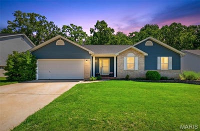 /international/us/886-sherwood-forest-court-o-fallon-mo-110108076727/