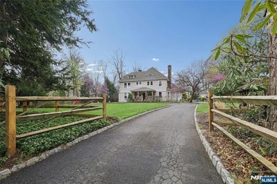 /international/us/128-westervelt-avenue-tenafly-nj-110107908305/
