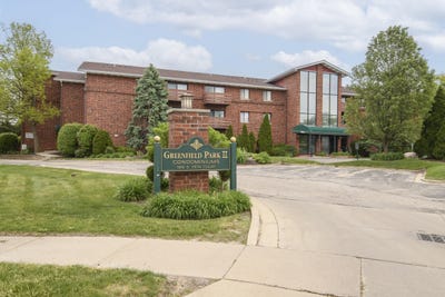 /international/us/1618-s-115th-unit-302-ct-west-allis-wi-110108259614/