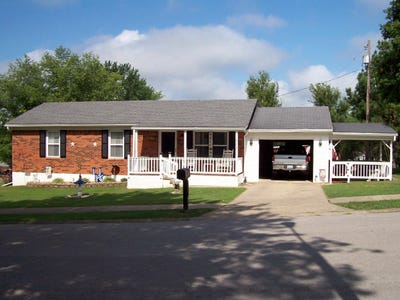 /international/us/111-brooks-street-cynthiana-ky-110101423811/?lang=zh-tw