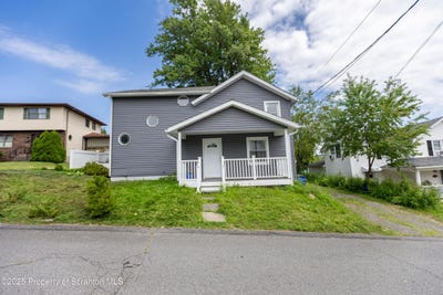 /international/us/969-throop-street-dunmore-pa-110101121707/