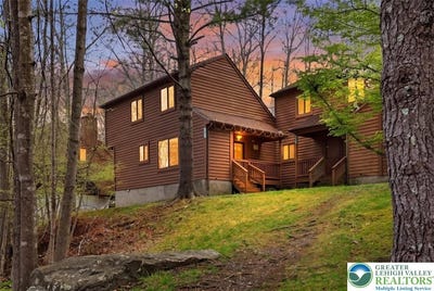 /international/us/227-sedburgh-court-lehman-twp-pa-110108335318/