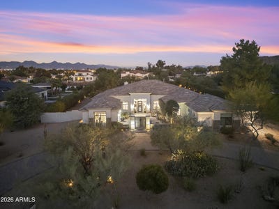 /international/us/10425-n-37th-street-phoenix-az-110120123433/