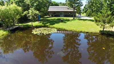 /international/us/37-middle-earth-trail-louisburg-mo-110109054066/