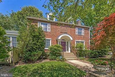 /international/us/4401-davenport-street-nw-washington-dc-110108549960/