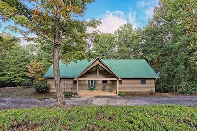 /international/us/4691-dogwood-circle-young-harris-ga-110095005192/