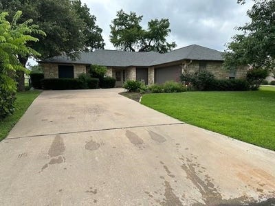 /international/us/145-turkey-run-meadowlakes-tx-110099831894/