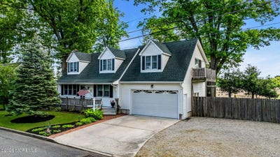 /international/us/120-may-place-red-bank-nj-110108144785/