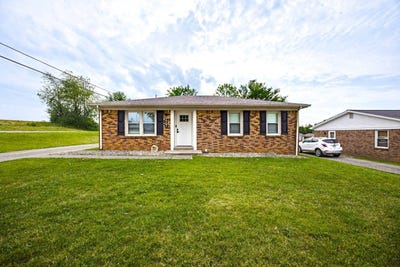 /international/us/667-kelly-way-lebanon-ky-110108269152/