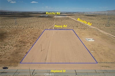 /international/us/61-hopland-street-adelanto-ca-110107434341/