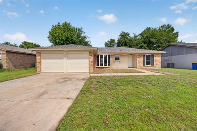 /international/us/7528-meadowlark-lane-n-watauga-tx-110107931004/