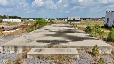 /international/us/3155-n-u-s-45-mayfield-ky-110109340728/