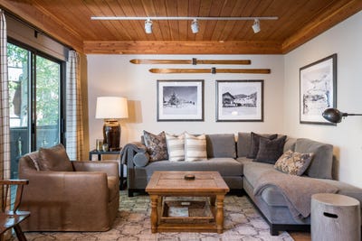 /international/us/202-picabo-st-ketchum-id-110108947513/