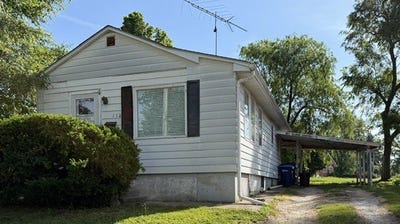 /international/us/172-oak-drive-dekalb-il-110108381795/