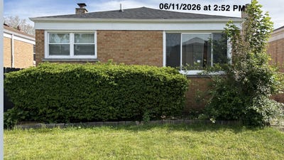 /international/us/2909-w-howard-street-chicago-il-110109112694/