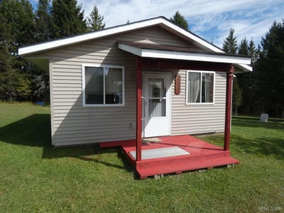 /international/us/10947-s-section-6-road-trout-creek-mi-110110309830/