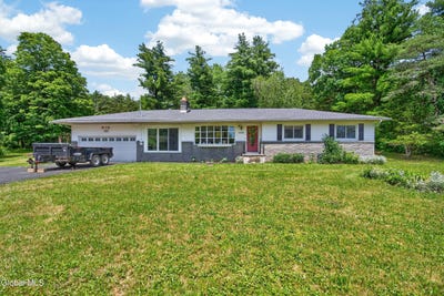 /international/us/108-palmer-road-east-greenbush-ny-110109137537/