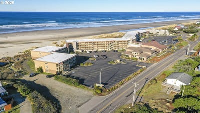/international/us/88416-1st-ave-florence-or-110097181859/