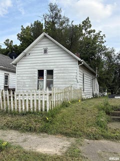 /international/us/204-locust-street-quincy-il-110101501326/