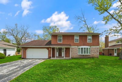 /international/us/1421-lawrence-crescent-street-flossmoor-il-110099260345/