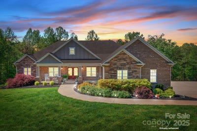 /international/us/730-oak-ridge-farms-circle-unit-14-newton-nc-110099158518/?lang=it