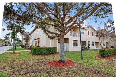 /international/us/9125-pershore-place-tamarac-fl-110106454616/