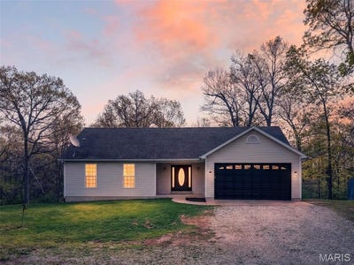 /international/us/28034-nature-drive-wright-city-mo-110107483507/