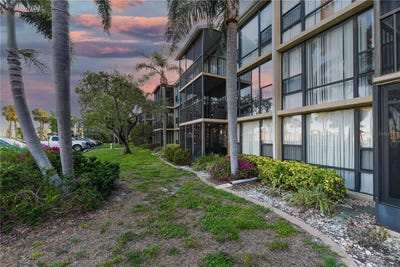 /international/us/618-bird-bay-drive-s-venice-fl-110099473523/