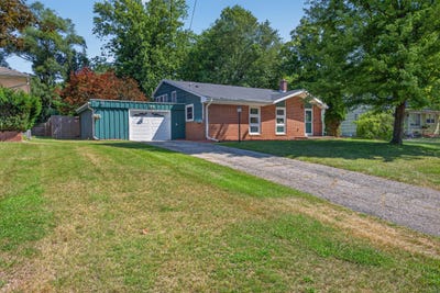/international/us/5486-sherwood-drive-jackson-mi-110120420810/