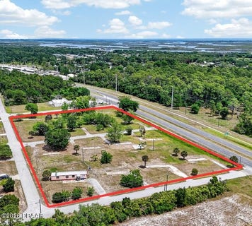 /international/us/117-center-street-oak-hill-fl-110103578152/