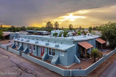/international/us/393-e-san-miguel-street-la-mesa-nm-110108656473/