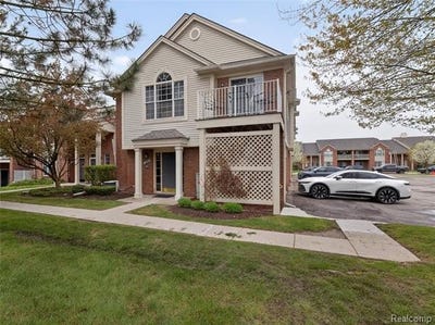 /international/us/1834-flagstone-circle-rochester-mi-110107611733/