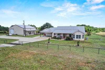 /international/us/603-watterson-rd-bastrop-tx-110099450213/