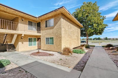 /international/us/42935-15th-street-lancaster-ca-110105765361/