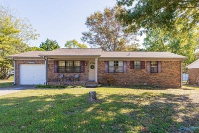 /international/us/1124-danmann-drive-se-huntsville-al-110120585602/