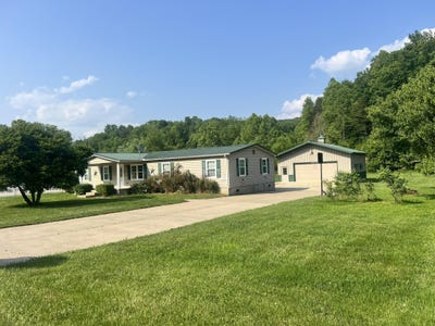 /international/us/15563-state-route-207-argillite-ky-110099979397/