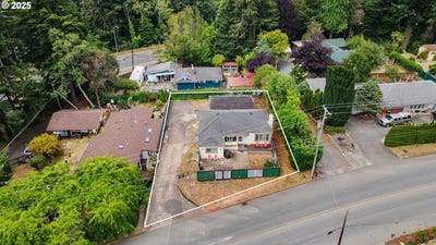 /international/us/1537-woodland-dr-coos-bay-or-110101449973/