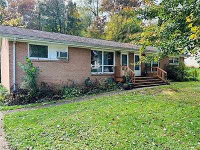 /international/us/7600-peyton-street-nw-massillon-oh-110120627664/
